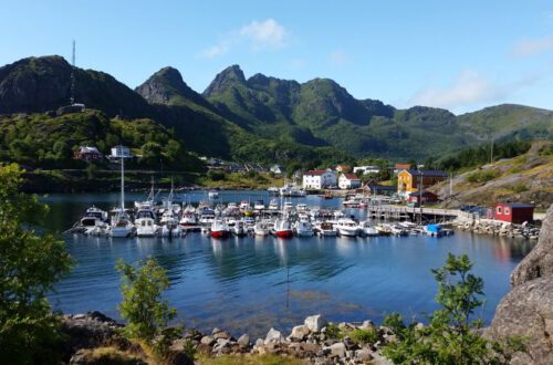 abenteuervoraus abenteuer am wasser Stamsund Unterkunft Lofoten Hafenansicht