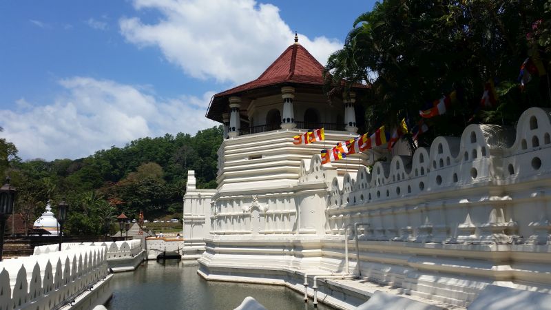 2 Tage in Kandy - Zahntempel Kandy
