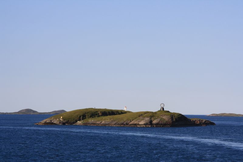 Polarkreisüberquerung am frühen Morgen