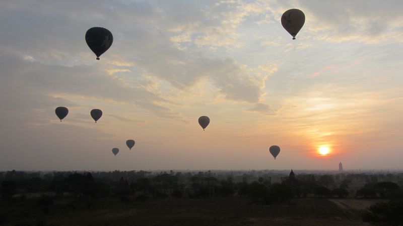 10 Tage durch Myanmar -Sonnenaufgang Bagan