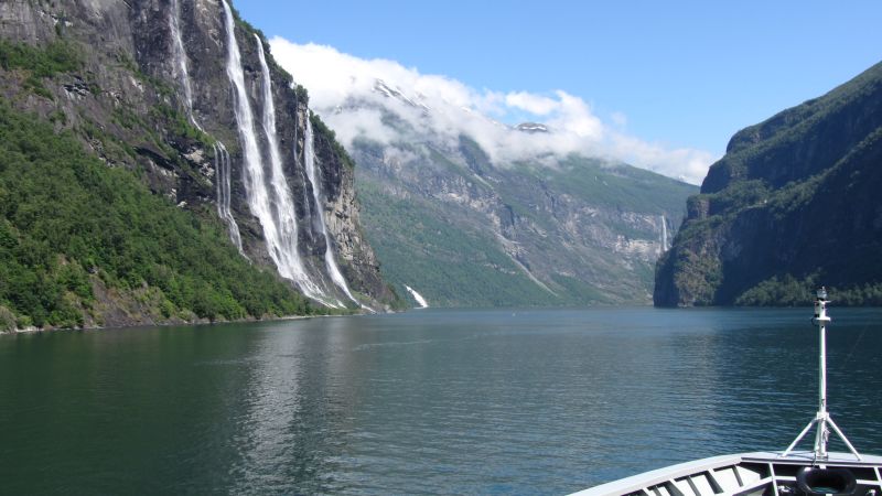 Geirangerfjord Hurtigruten Norwegen