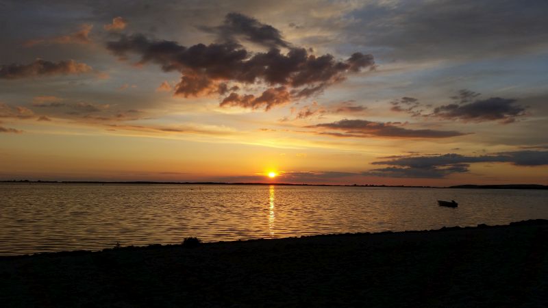 Sonnenuntergang Blick auf Hiddensee, Ostseeinsel Rügen