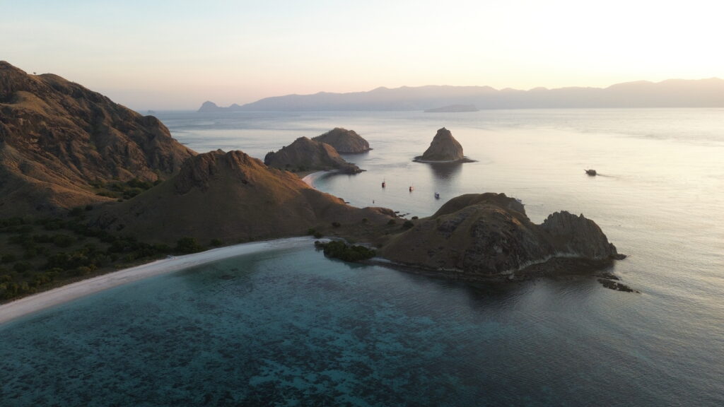Pink Beach Komodo