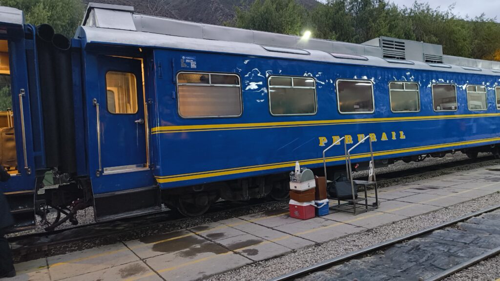 Peru Rail Ollantaytambo