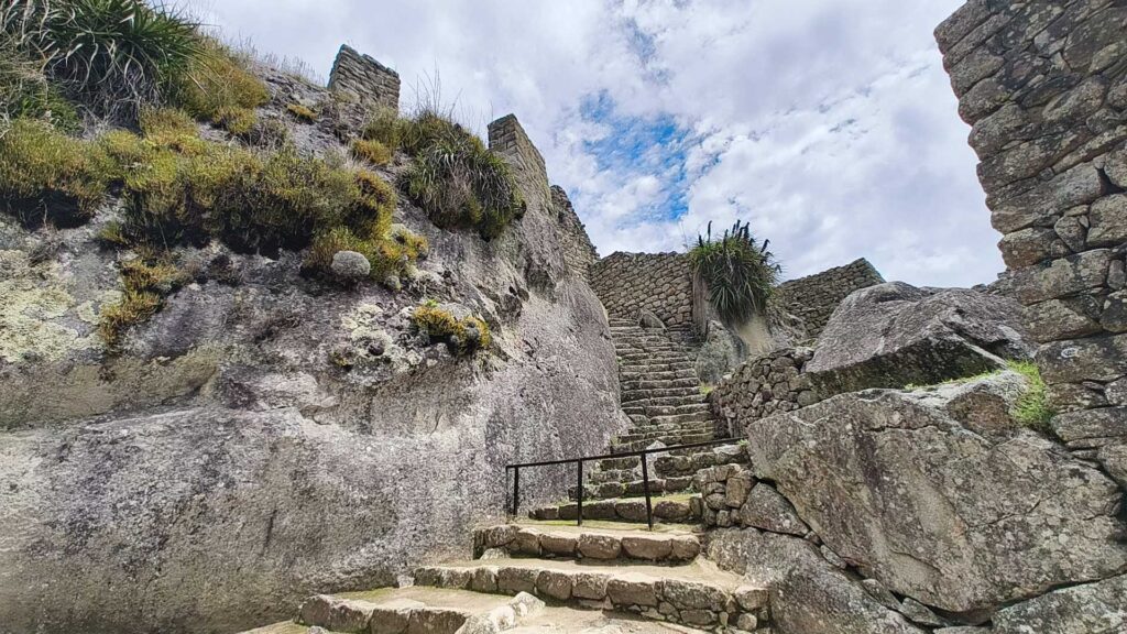 Machu Picchu Circuit 2a